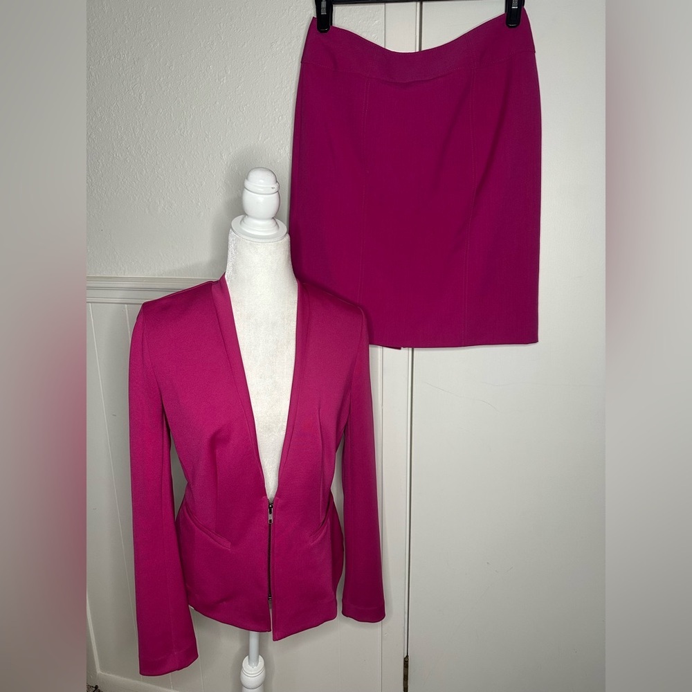Worthington Fuchsia Mini Skirt